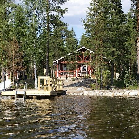 Kartanohotelli Satulinna Huvilat Hirvensalmi Экстерьер фото